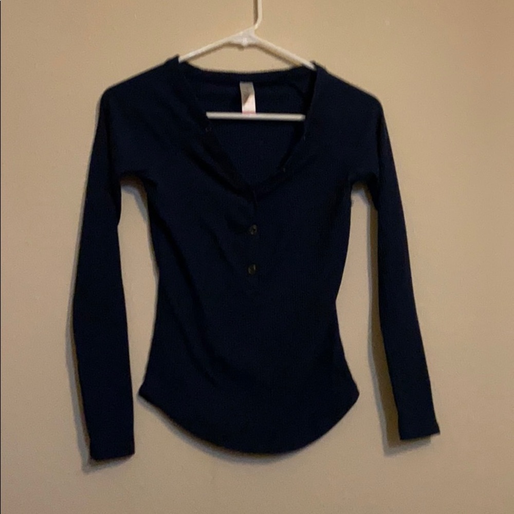 Navy blue v neck long sleeve